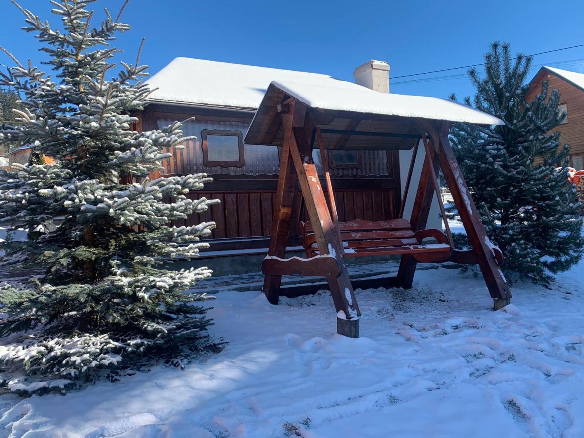 Aura Karpat Hotell Bukovel Eksteriør bilde