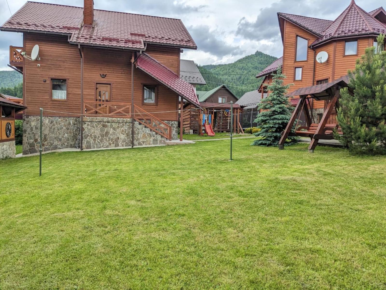 Aura Karpat Hotell Bukovel Eksteriør bilde