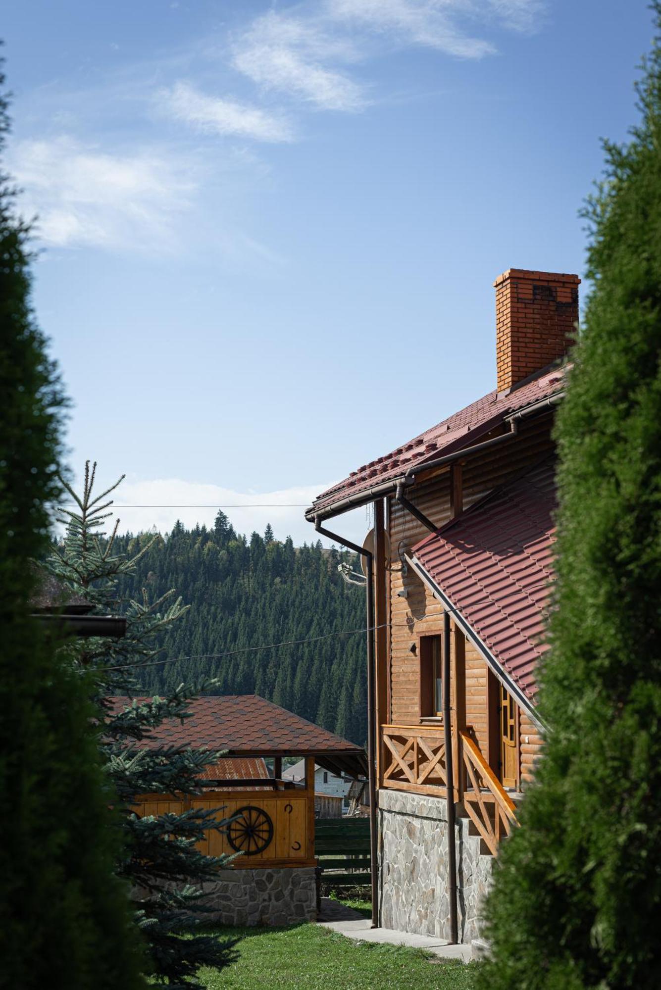 Aura Karpat Hotell Bukovel Eksteriør bilde