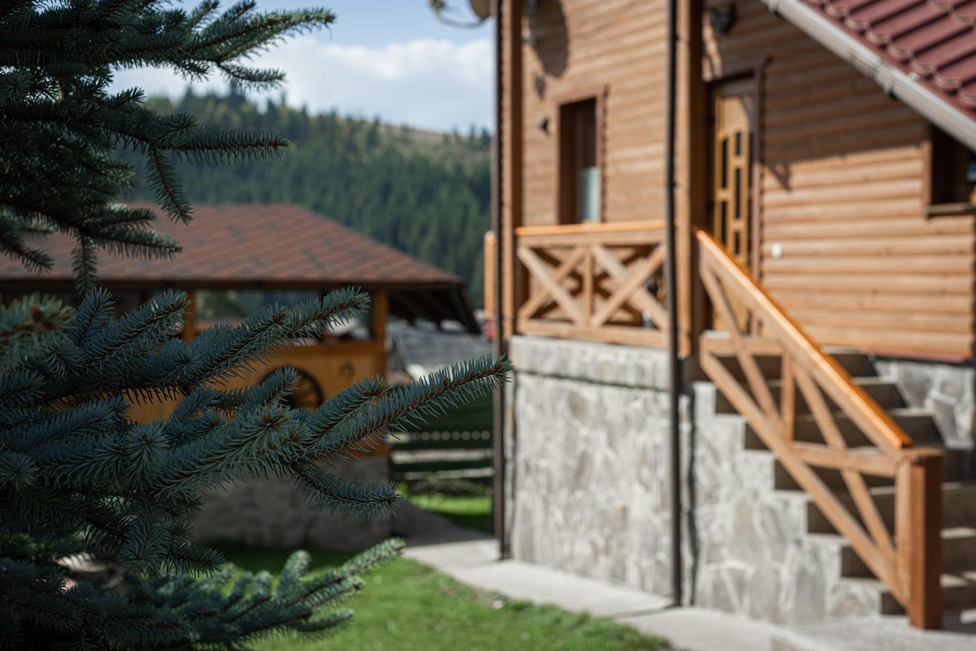 Aura Karpat Hotell Bukovel Eksteriør bilde